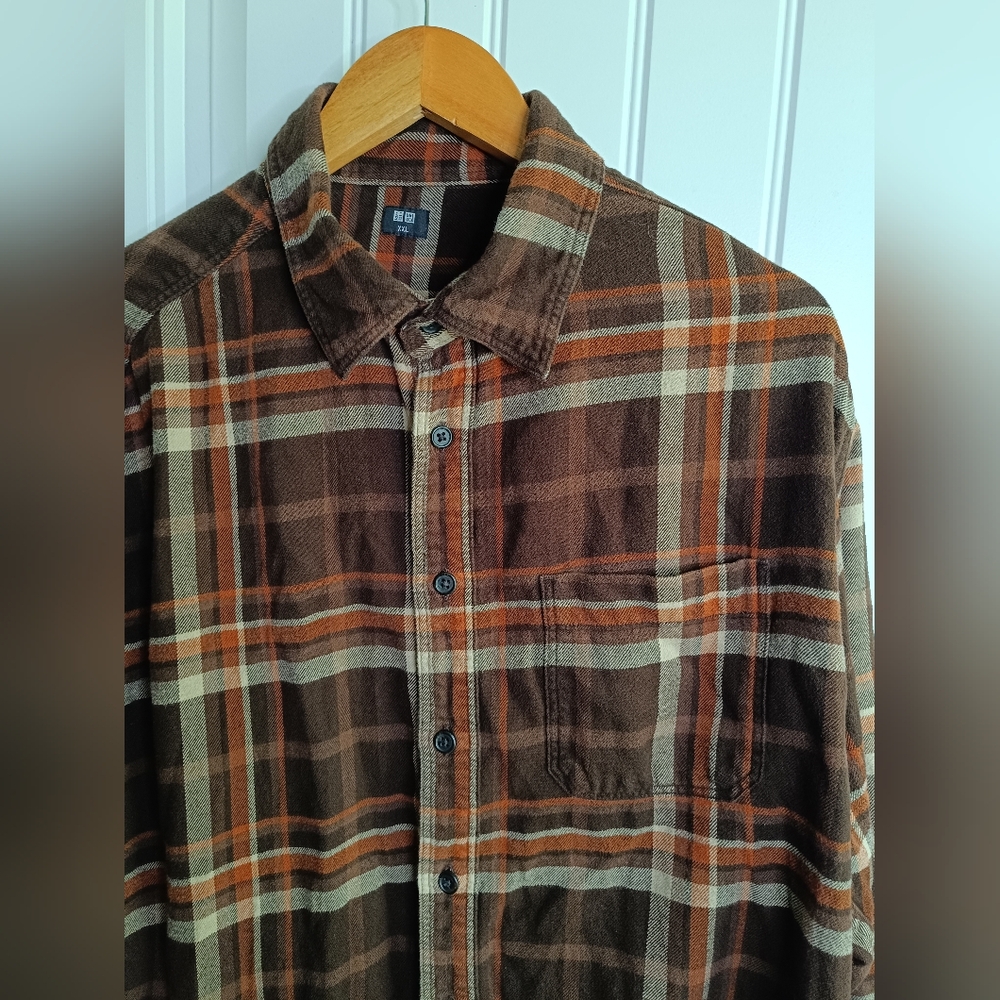 Men's Brown & Orange Plaid Flannel Shirt - Uniqlo